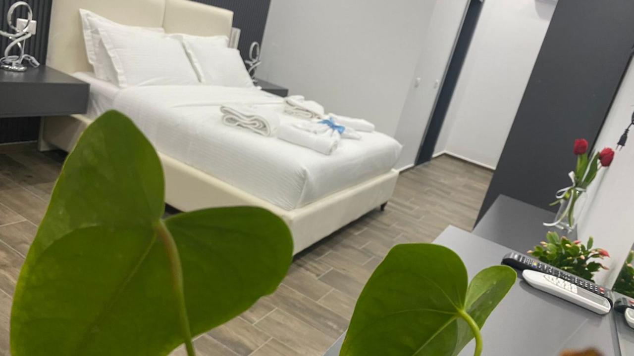 Bujtina Xhabakja Hotel Belsh Luaran gambar