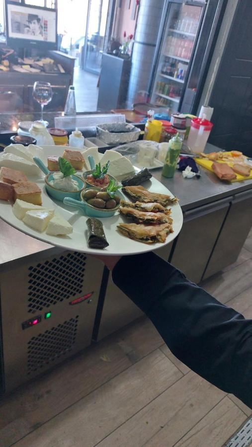 Bujtina Xhabakja Hotel Belsh Luaran gambar